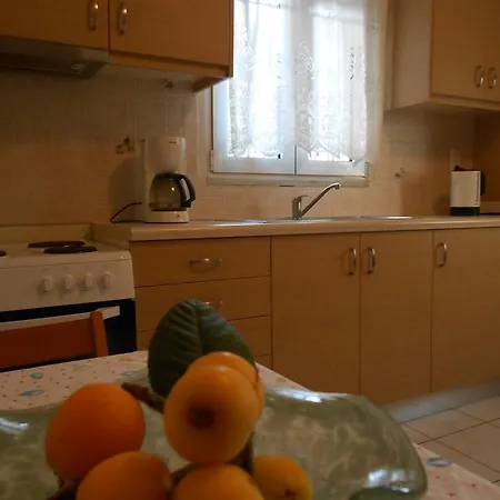 Voula Отель 3*